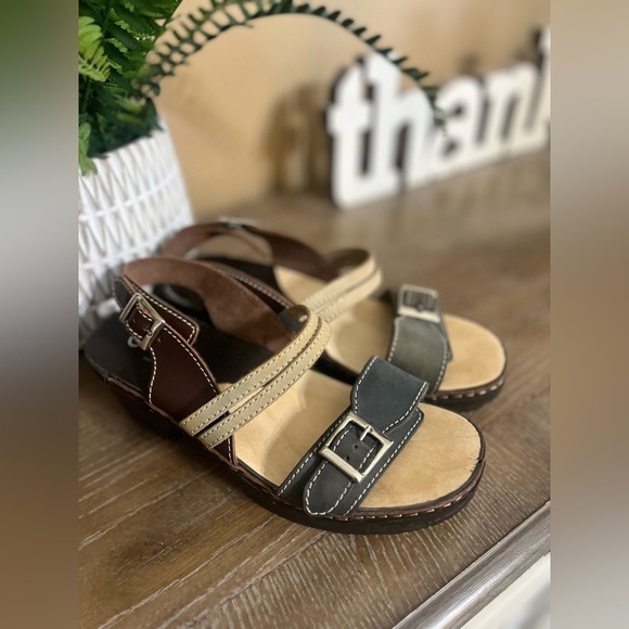 CALOU Stylish Women's Clog Sandals with Buckle - Black and Tan Size 7.5 - Picture 3 of 14